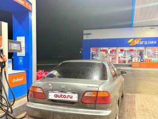 2000 Honda Civic Ferio III, серебристый, 190000 рублей, вид 2