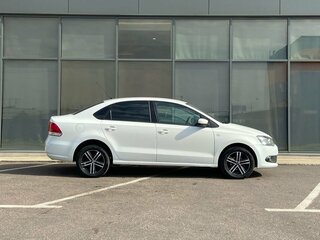 2012 Volkswagen Polo V, белый, 599000 рублей, вид 3