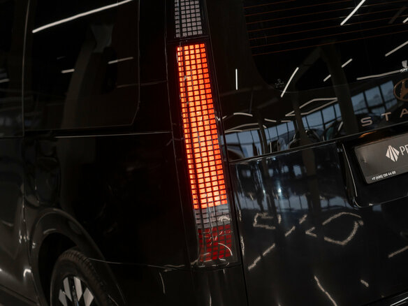 2024 Hyundai Staria I, чёрный - вид 33