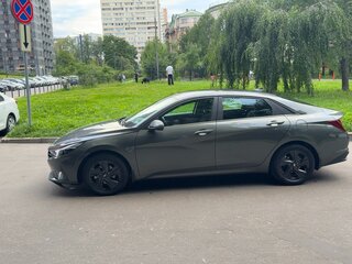 2021 Hyundai Elantra VII (CN7), серый, 1950000 рублей, вид 1