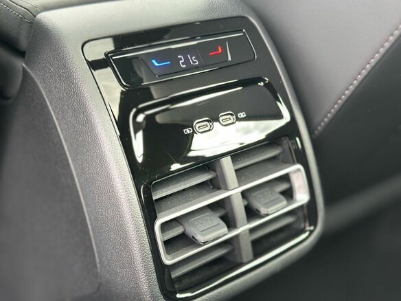 2026 Volkswagen Tiguan L Pro III (China Market), чёрный, 4950000 рублей - вид 34
