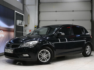 2011 Kia Ceed I Рестайлинг, чёрный, 669000 рублей, вид 3