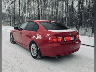 2011 BMW 3 серии 320i V (E90/E91/E92/E93) Рестайлинг, красный, 1100000 рублей, вид 3
