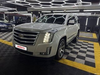 2015 Cadillac Escalade IV, белый, 3500000 рублей, вид 1