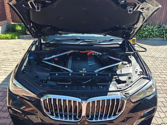 2020 BMW X5 45e IV (G05/G18), чёрный, 6700000 рублей - вид 34