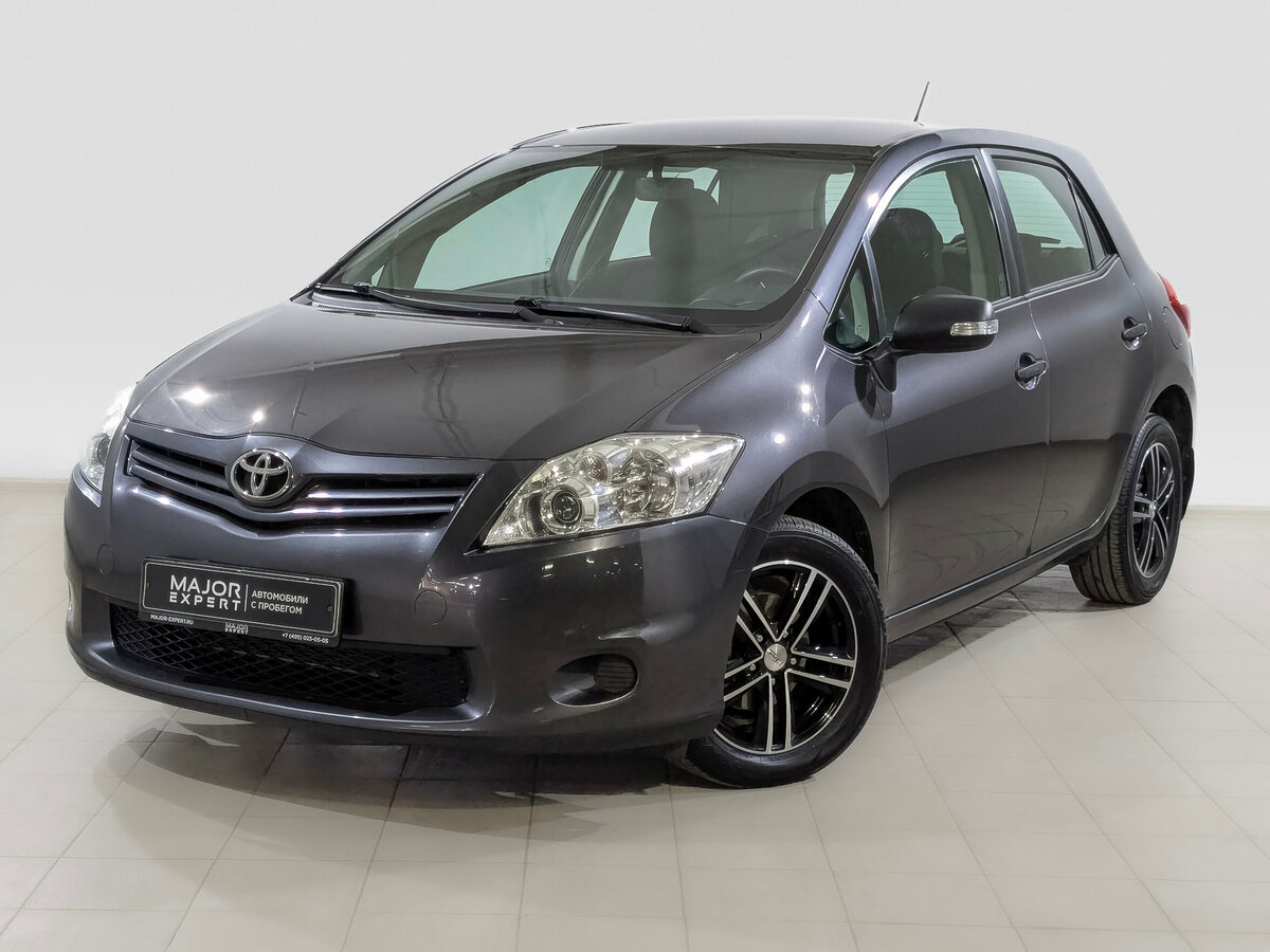 Открыть фотографии: Toyota Auris I Рестайлинг