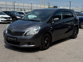 2012 Toyota Verso I, серый, 1129990 рублей, вид 3