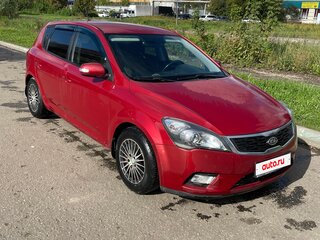 2011 Kia Ceed I Рестайлинг, красный, 600000 рублей, вид 2