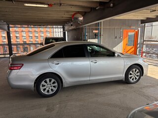 2010 Toyota Camry VI (XV40) Рестайлинг, серебристый, 1400000 рублей, вид 5