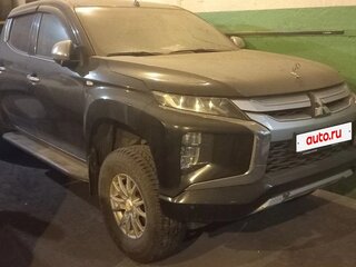 2021 Mitsubishi L200 V Рестайлинг, чёрный, 1600000 рублей, вид 1