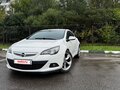 2013 Opel Astra GTC J Рестайлинг, белый, 1200000 рублей - вид 2