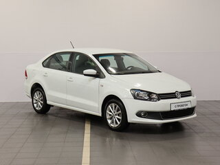 2015 Volkswagen Polo V, белый, 869000 рублей, вид 4