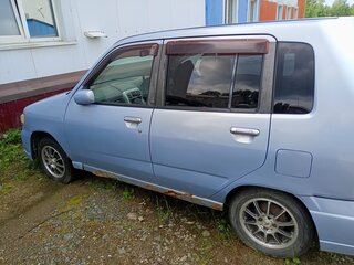 2002 Nissan Cube I Рестайлинг (Z10), голубой, 165000 рублей, вид 4