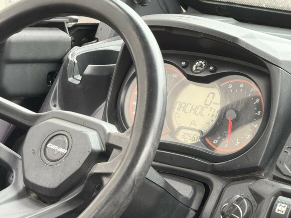 2017 BRP CAN-AM Defender Max XT HD8, серый, 2180000 рублей - вид 6