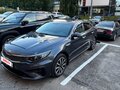 2019 Kia Optima IV Рестайлинг, серый, 2300000 рублей - вид 1