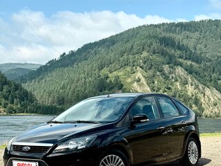 2010 Ford Focus II Рестайлинг, чёрный, 673000 рублей, вид 4
