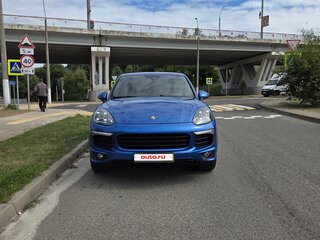 2016 Porsche Cayenne II Рестайлинг (958), синий, 4000000 рублей, вид 2