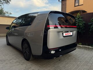 2024 Li Auto (Lixiang) Mega I, серый, 8790000 рублей, вид 3