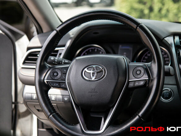 2019 Toyota Camry VIII (XV70), белый - вид 11