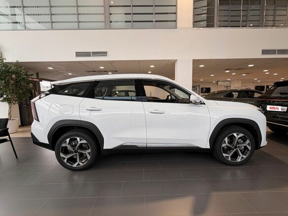 2026 Geely Atlas II, белый, 3909990 рублей - вид 7