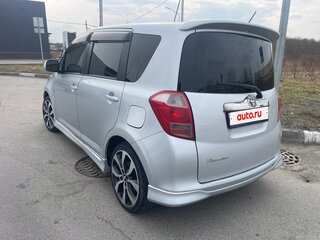 2006 Toyota Ractis I, серебристый, 549999 рублей, вид 4