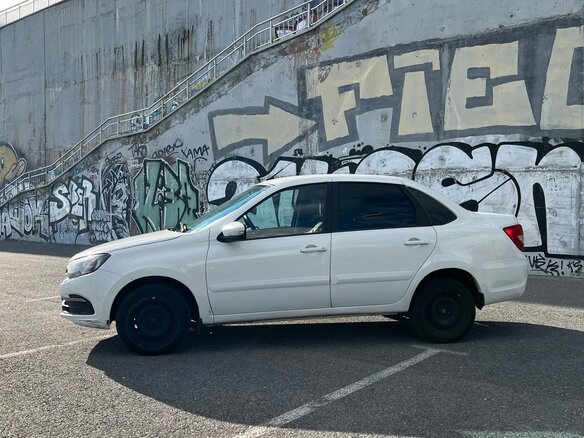 2019 Lada (ВАЗ) Granta I Рестайлинг, белый, 590000 рублей - вид 5