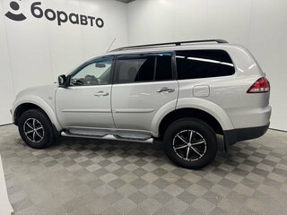 2015 Mitsubishi Pajero Sport II Рестайлинг, серебристый, 2180000 рублей, вид 5