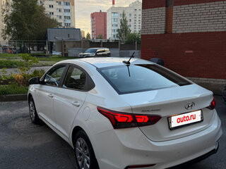 2019 Hyundai Solaris II, белый, 1350000 рублей, вид 4