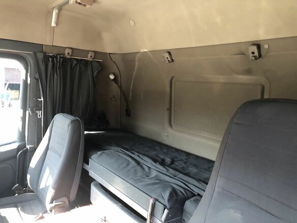 2015 Scania P-series, красный, 3300000 рублей - вид 7