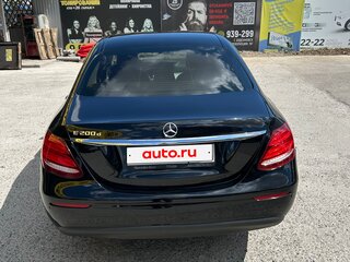 2018 Mercedes-Benz E-Класс 200 d V (W213, S213, C238), чёрный, 1990000 рублей, вид 4