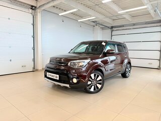 2017 Kia Soul II Рестайлинг, коричневый, 1639000 рублей, вид 1
