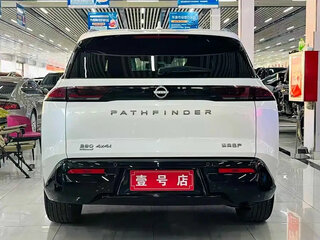 2024 Nissan Pathfinder V (China Market), белый, 5200000 рублей, вид 5
