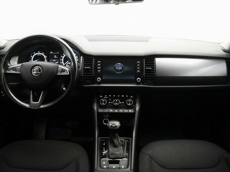 2020 Skoda Kodiaq I, белый, 2040000 рублей, вид 5