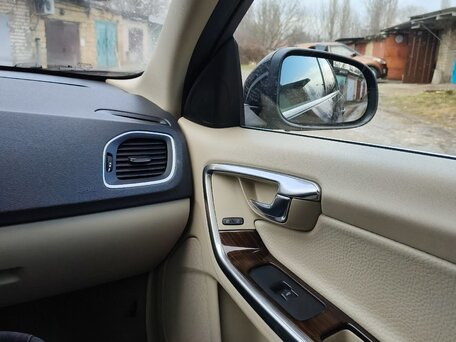 2013 Volvo S60 II, коричневый, 1090000 рублей, вид 4