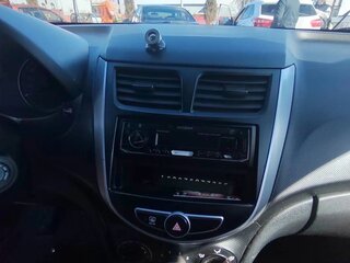 2014 Hyundai Solaris I, бежевый, 895000 рублей, вид 5