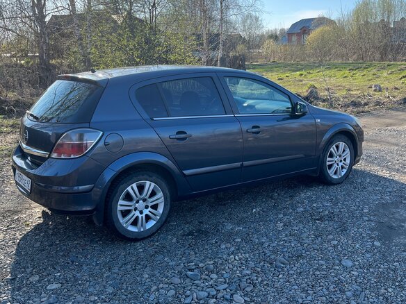 2007 Opel Astra H, серый, 395000 рублей - вид 2