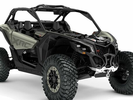 2026 BRP Can-Am Maverick X RC Turbo RR, чёрный, 3640000 рублей, вид 1
