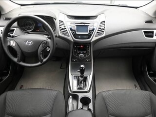 2014 Hyundai Elantra V (MD) Рестайлинг, белый, 1080000 рублей, вид 5