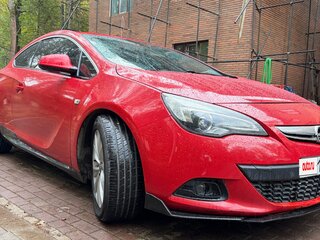 2012 Opel Astra GTC J Рестайлинг, красный, 619000 рублей, вид 5