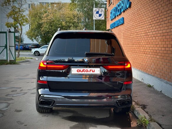 2020 BMW X7 30d I (G07), чёрный, 7250000 рублей - вид 5