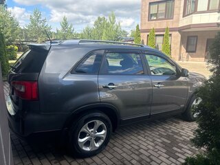 2014 Kia Sorento II Рестайлинг, серый, 1750000 рублей, вид 5