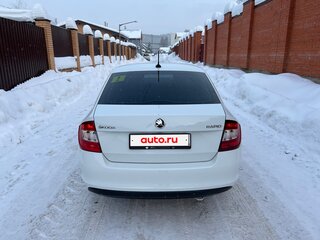 2017 Skoda Rapid I, белый, 750000 рублей, вид 5