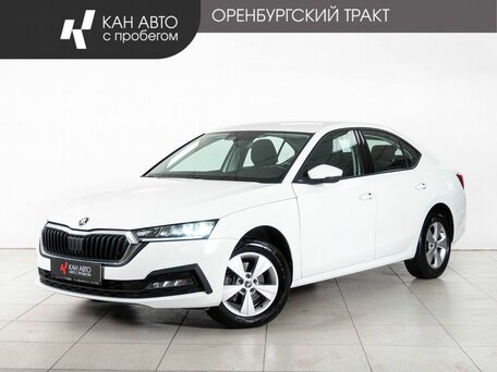2021 Skoda Octavia IV (A8), белый, 2348000 рублей, вид 1