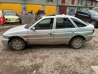 1996 Ford Escort V Рестайлинг 2, серебристый, 49000 рублей, вид 3