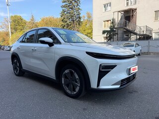 2026 Geely Boyue REV 50 kWh, белый, 2237000 рублей, вид 3