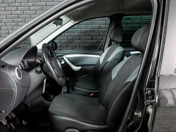 2021 Lada (ВАЗ) Largus Cross I, чёрный, 1100000 рублей - вид 9