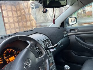 2008 Toyota Avensis II Рестайлинг, серебристый, 900000 рублей, вид 5