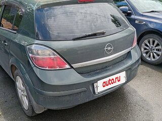 2010 Opel Astra H Рестайлинг, зелёный, 510000 рублей, вид 3