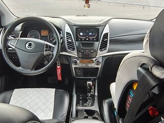 2014 SsangYong Actyon II Рестайлинг, белый, 950000 рублей, вид 5