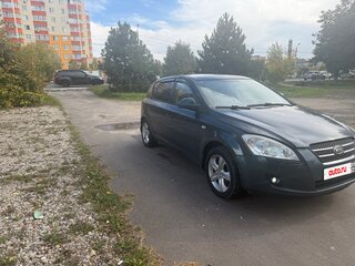 2009 Kia Ceed I, зелёный, 580000 рублей, вид 3